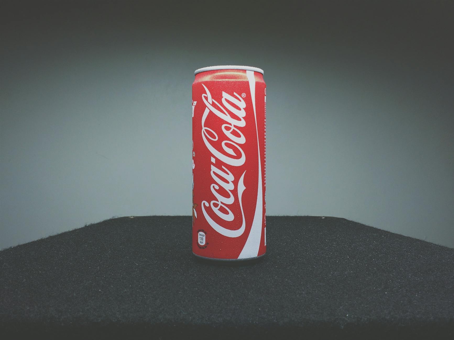 coca cola soda can